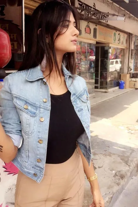 Rates 8 faridabad call girls